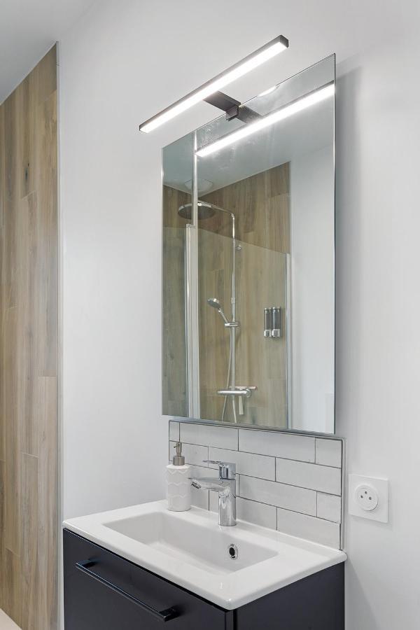 Loft British Au Pied Du Mont ! Apartment Pontorson Exterior photo